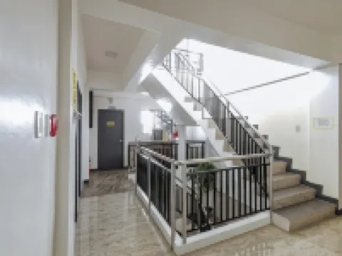 RedDoorz near Gaisano Mall Gensan ジェネラル・サントスのホテル