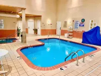 MainStay Suites Madison Airport - مسبح