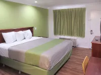 Motel 6 Fresno, CA Hotel di Fresno