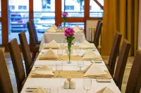 Hotel Metropol - breakfast