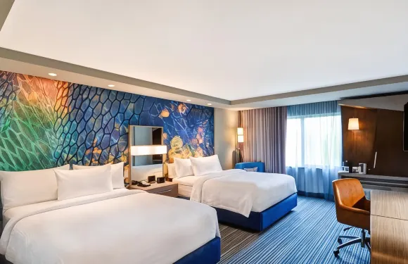 長島艾斯利普/法院大樓萬怡酒店