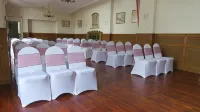 George and Abbotsford Hotels in Selkirk