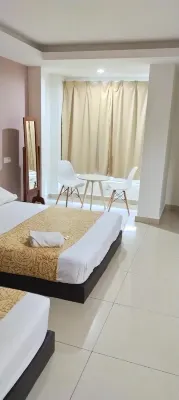 세레니티 인 쿠아  호텔
