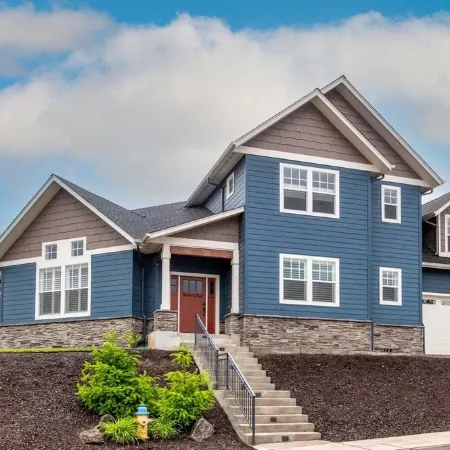 Beautiful Custom Home Centrally Located Near The University of Oregon