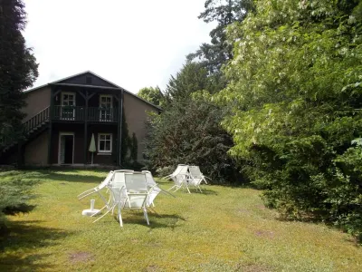 Forsthaus Metzelthin - Holiday with dog Hotels in der Nähe von Dorfkirche Annenwalde