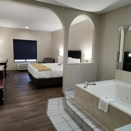 Baymont by Wyndham Houston Brookhollow