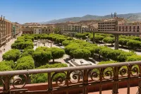 Le Stanze di Piazza Cairoli Hotels in Messina