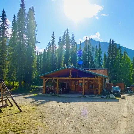 Carlo Creek Cabins