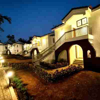 Amritara Serenity Hotel Exterior