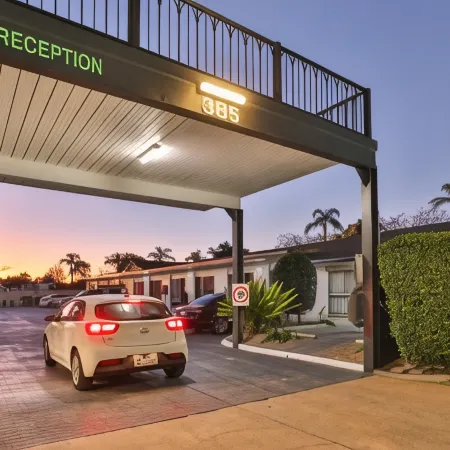 Boulevard Motor Inn