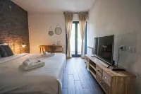 Rezidenca Ortus Hotels in Ankaran