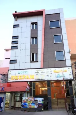 โฮเต็ล ดีปาม โรงแรมใน