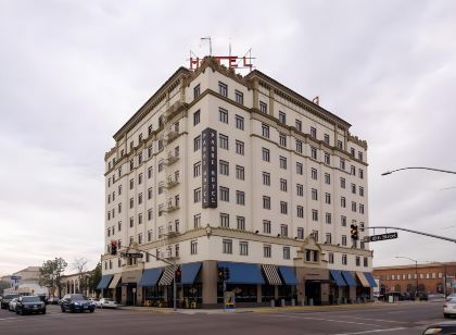 Padre Hotel