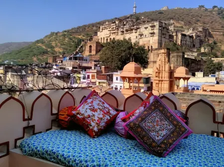 Haveli Bundi Inn Отели рядом с достопримечательностью «Taragarh Fort»