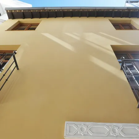 Apartamentos Nahira Suites 3000