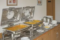 Treebo Suvarna Comforts - breakfast