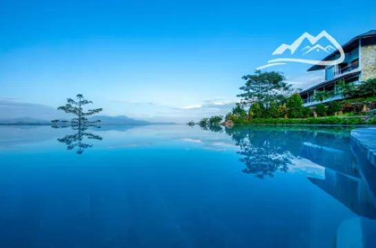 Bakhan Village Resort