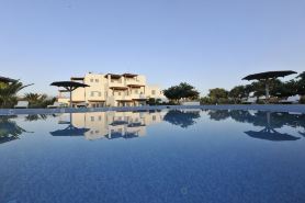 Ammos Naxos Exclusive Apartments & Studios