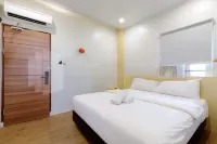 Travel Biz Hotel Medan Mitra RedDoorz Các khách sạn ở Khu Medan