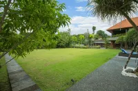 Kubu Cempaka Seminyak Hotels near Sunset Road