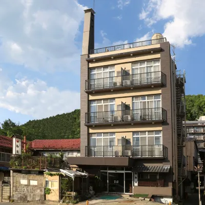 Shimaya Hotels in Yamanouchi