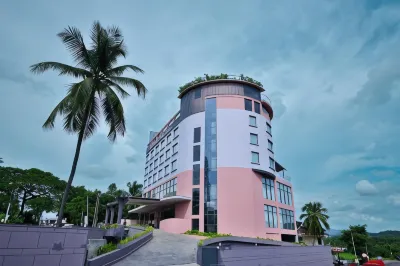 Pushpak Grande Hotels in Manjeri