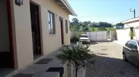 Emampingeni Lodge Hotels in Mngungundlovu