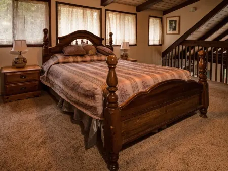 Spacious, 3BR/3Ba, A/C, EV charger, game room, pool table, 2 miles from Yosemite Отели рядом с достопримечательностью «Тенайя Лодж эт Йосемити»