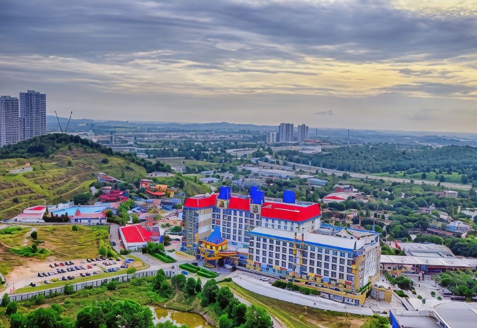 hotel overview picture