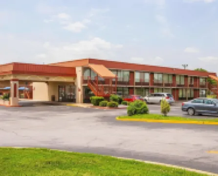 Econo Lodge Dyersburg I-155