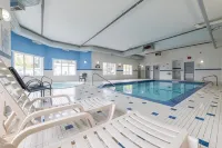 Ramada Limited Golden - Pools