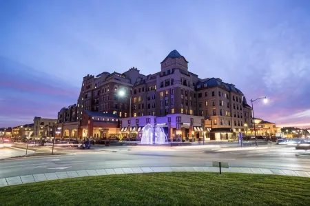 Renaissance Indianapolis North Hotel