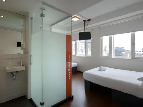 easyHotel the Hague City Centre