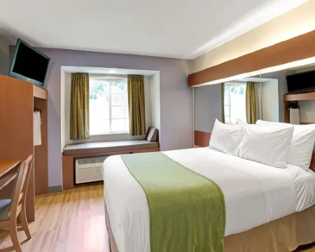 Microtel Inn & Suites by Wyndham Cherokee Hotels in Cherokee