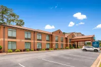 Clarion Pointe Atlanta Airport College Park Hotels in College Park