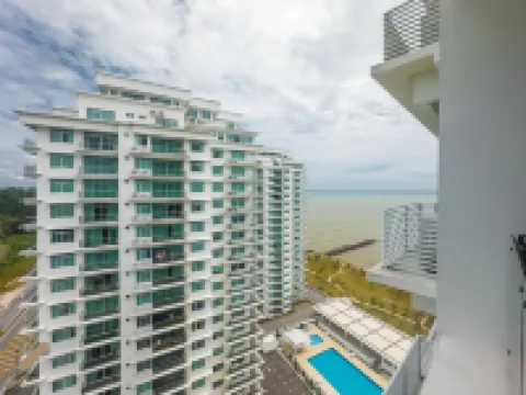 Bay Resort by Evernent โรงแรมในมิริ