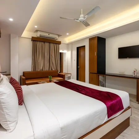 Freesia Resort by Express Inn