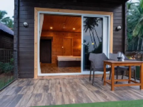 Marron Sea View Resort Hotels in Canacona