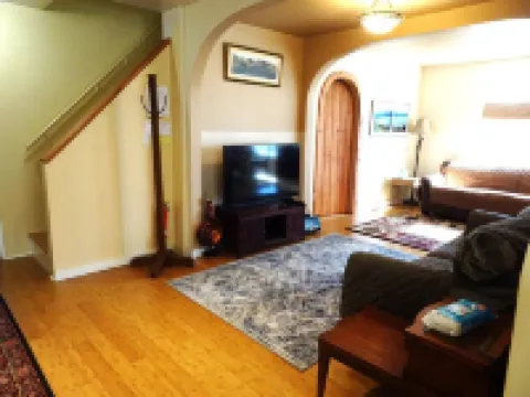 Perfect Location, Comfortable & Convenient for a long-term stay w/two bedrooms