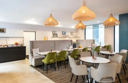 Leonardo Boutique Hotel Linz City Center Отели рядом с достопримечательностью «Новый собор в Линце»