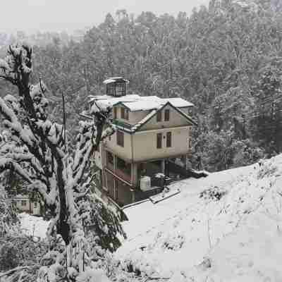 Aagaman Woods Homestay Hotel Exterior