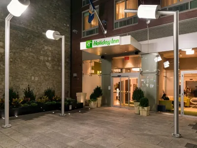 Holiday Inn NEW YORK CITY - TIMES SQUARE by IHG Các khách sạn ở 
