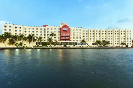 Ramada by Wyndham Princess Belize City
