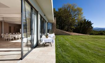 Mas des Herbes Blanches Hôtel & Spa – Relais & Châteaux
