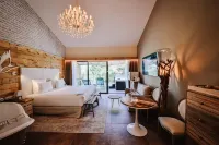 Le Hameau des Pesquiers Ecolodge & Spa, Curio Collection by Hilton Hotels in Hyeres