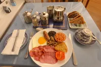 The Clydesdale - Boutique