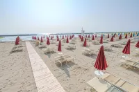 Hotel Classic - Azzurro Club - Beach