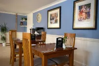Watermead House Hotels in Tatworth and Forton