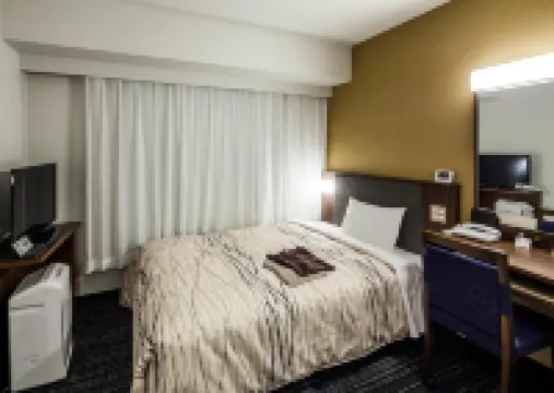 โรงแรมฟูกุอิ มันเทน เอกิมาเอะ