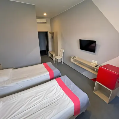 Wake Hotel 1 Konakovsky District 호텔